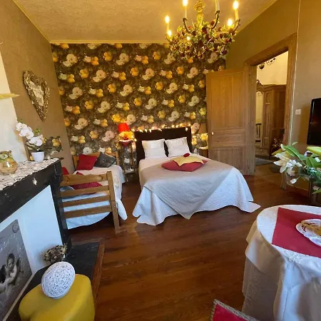 Bed & Breakfast Le Petit Chateau *
