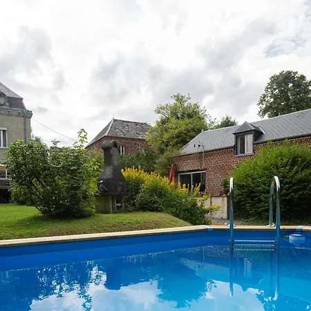 Le Petit Chateau *